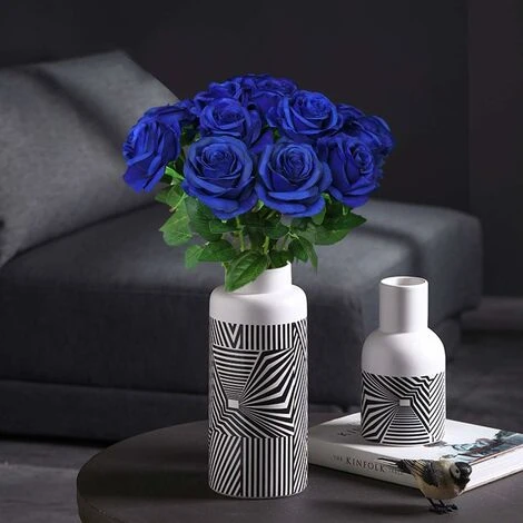 10 Roses Artificielles Roses De Soie Rouge Fleur Avec Tige Fleurs Bouquet De Noce Décor À La Maison 6 10 Roses Artificielles Roses De Soie Rouge Fleur Avec Tige Fleurs Bouquet De Noce Décor À La Maison – Image 4